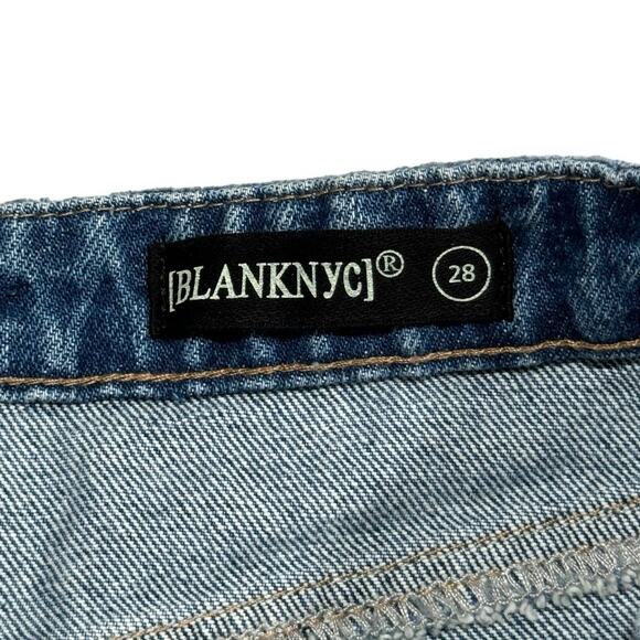 NWT! Blank NYC Cruise Control Hi Rise Frayed Denim Shorts - Size 28 - Picture 14 of 14